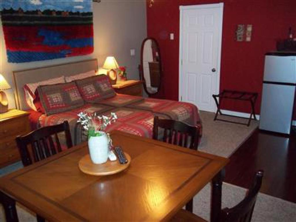 Tin Brook Bed & Breakfast Walden Ruang foto